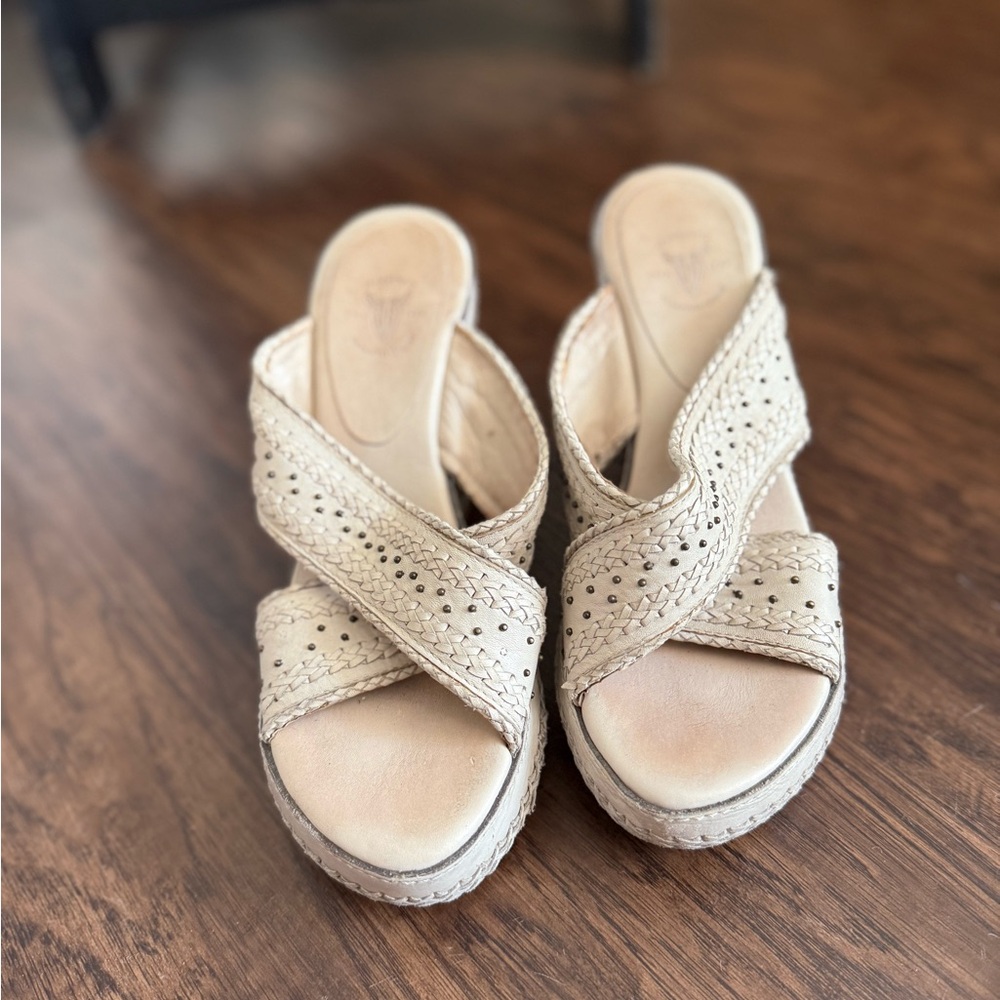 Elegant Cream Woven Women's Sandals